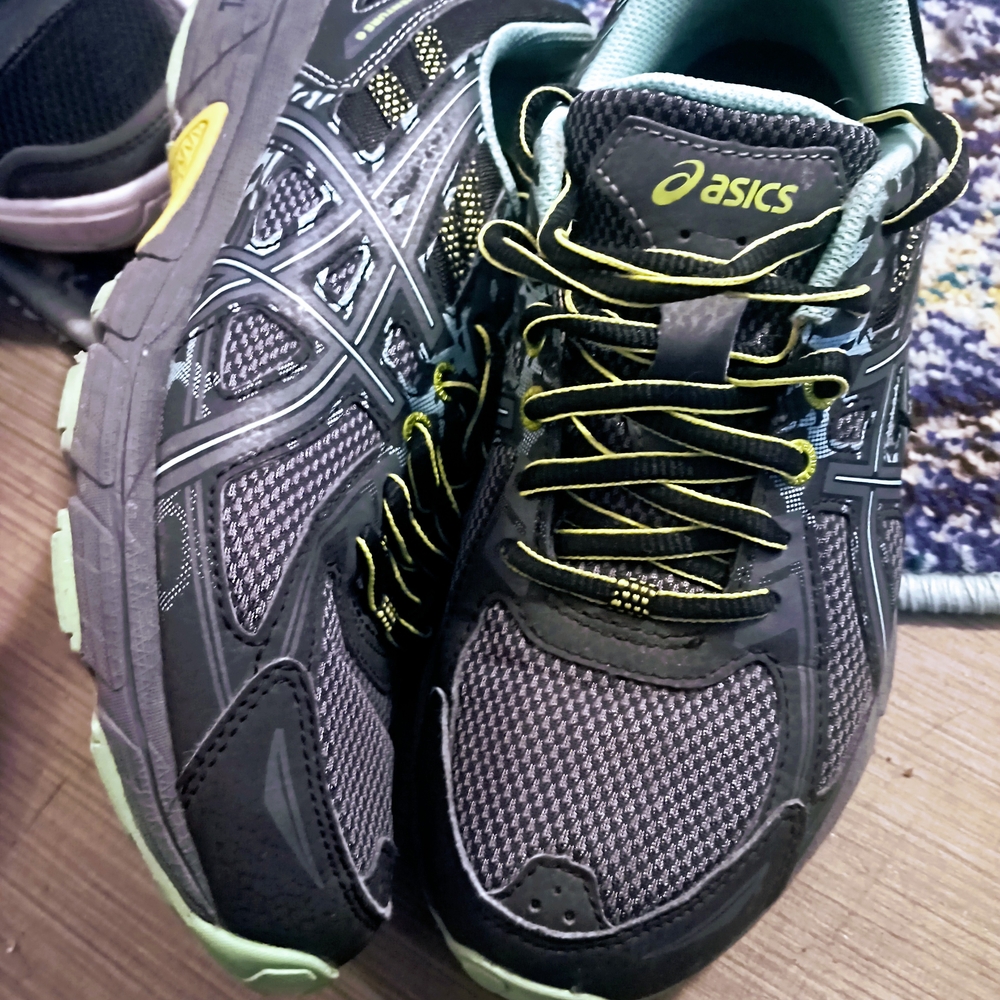 ASICS Black and Green Running Shoes